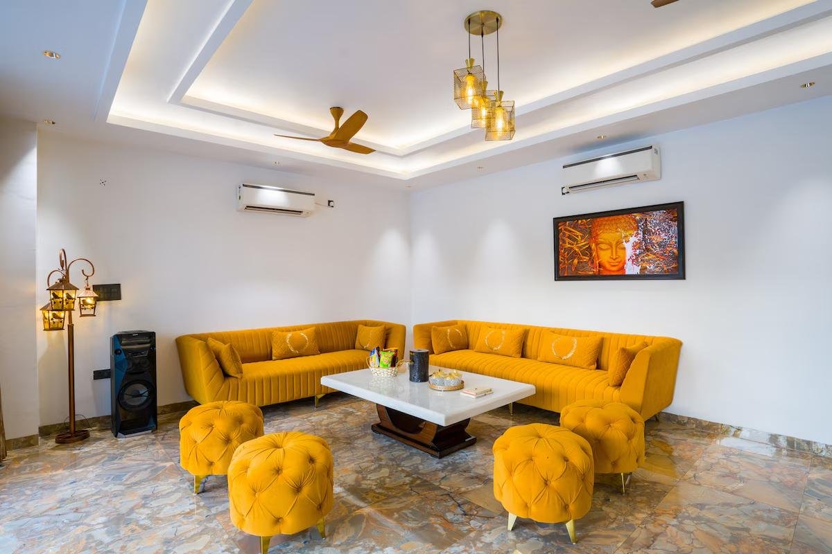 ELIVAAS Sanisa Farm  3 bhk x Solis Nature
