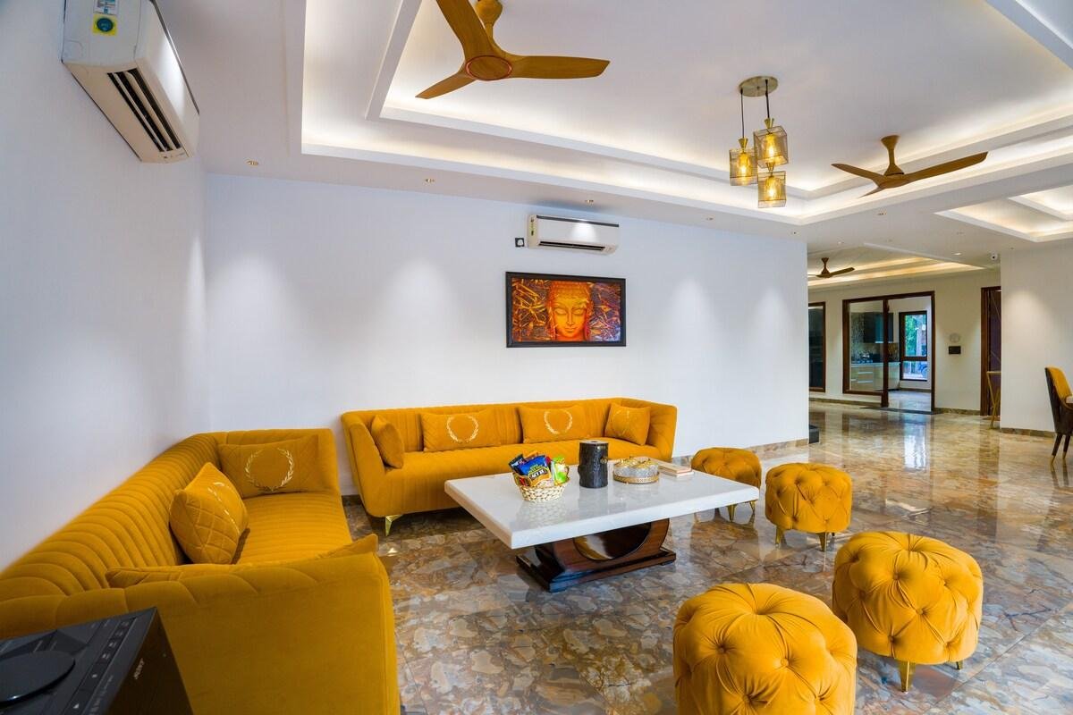 ELIVAAS Sanisa Farm  3 bhk x Solis Nature