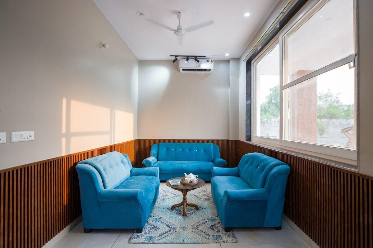 ELIVAAS Amber Villa 3 bhk x Solis Nature
