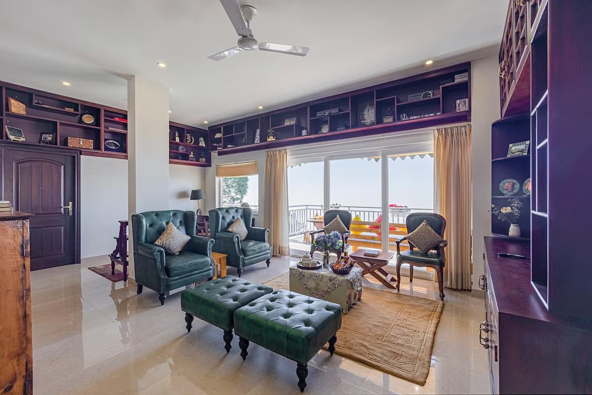 ELIVAAS Cliff Side Villa 3BHK + Attic x Solis Nature