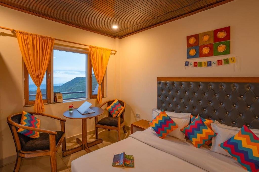 goSTOPS Mussoorie, Library Road x Solis Nature