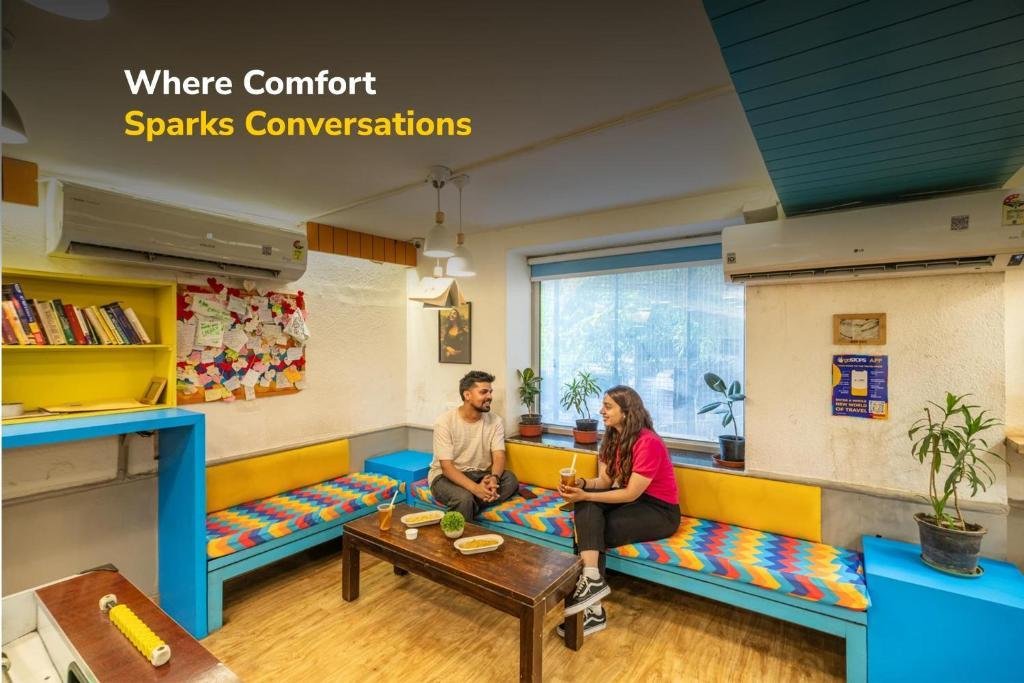 goSTOPS Delhi - Private Rooms & Dorms x Solis Nature