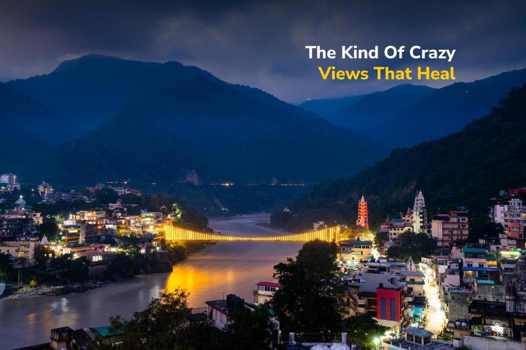 goSTOPS Rishikesh, Lakshman Jhula x Solis Nature