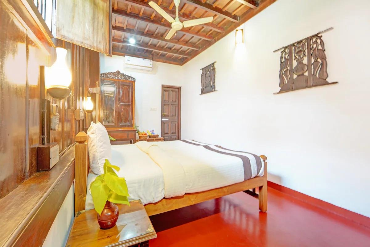 Alaya Stays Palm Dale Deluxe Room   1 room suite x Solis Nature