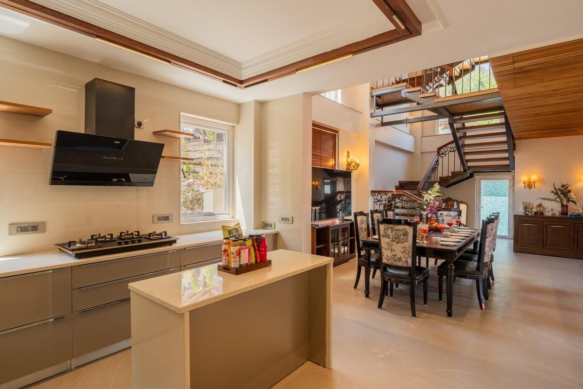 ELIVAAS privé The Royce Daisy 4 bhk x Solis Nature