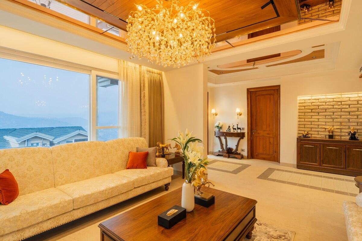 ELIVAAS privé The Royce Rose     4BHK Kasauli x Solis Nature