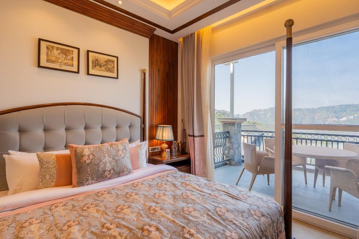 ELIVAAS privé The Royce Rose     4BHK Kasauli x Solis Nature
