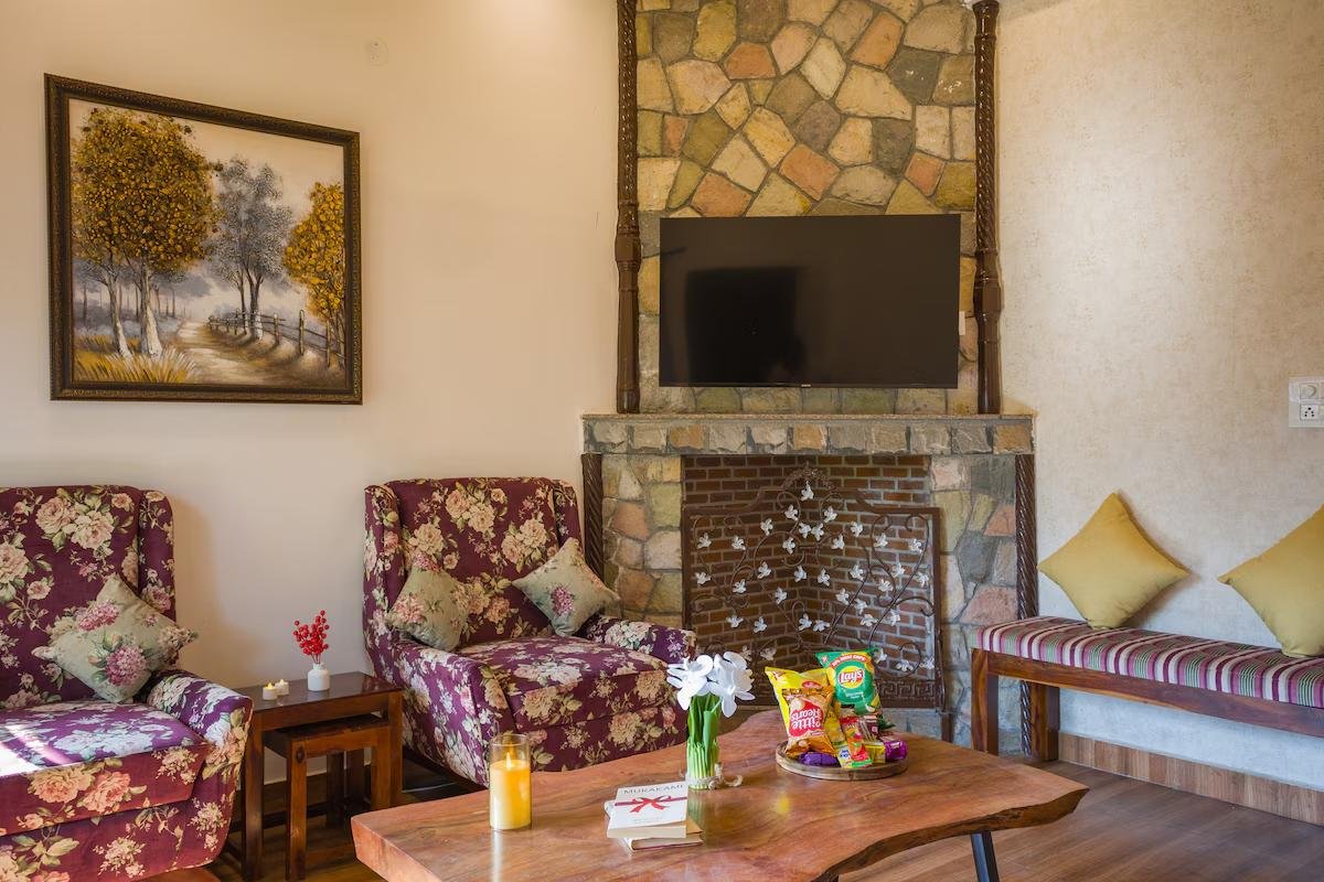 Alaya Stays Rahta Villa    3BHK x Solis Nature