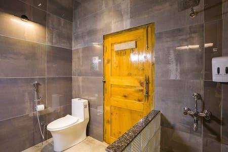 ELIVAAS Zephyr Stoneva Cottage 1 Room x Solis Nature