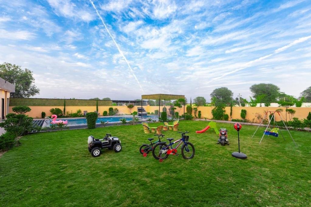 Abhinandan Farm by ELIVAAS x Solis Nature