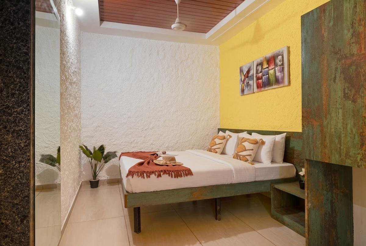 Stayscape - Bricstone House, 11BHK in Lonavala x Solis Nature