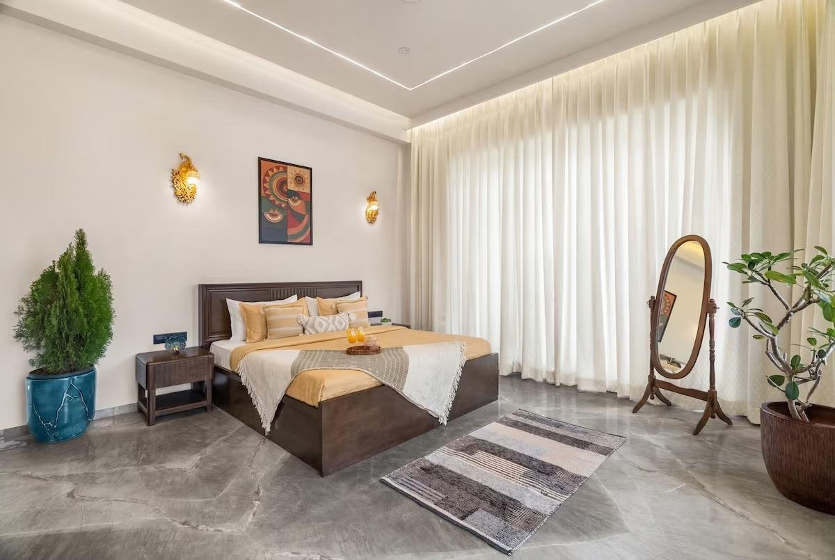 Stayscape- Gulmohar, 5BHK Lonavala, Turf, Big Pool x Solis Nature