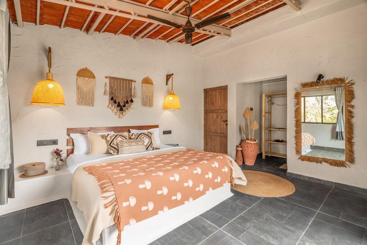 Stayscape - The Zuri House, 8BHK Villa in Karjat x Solis Nature